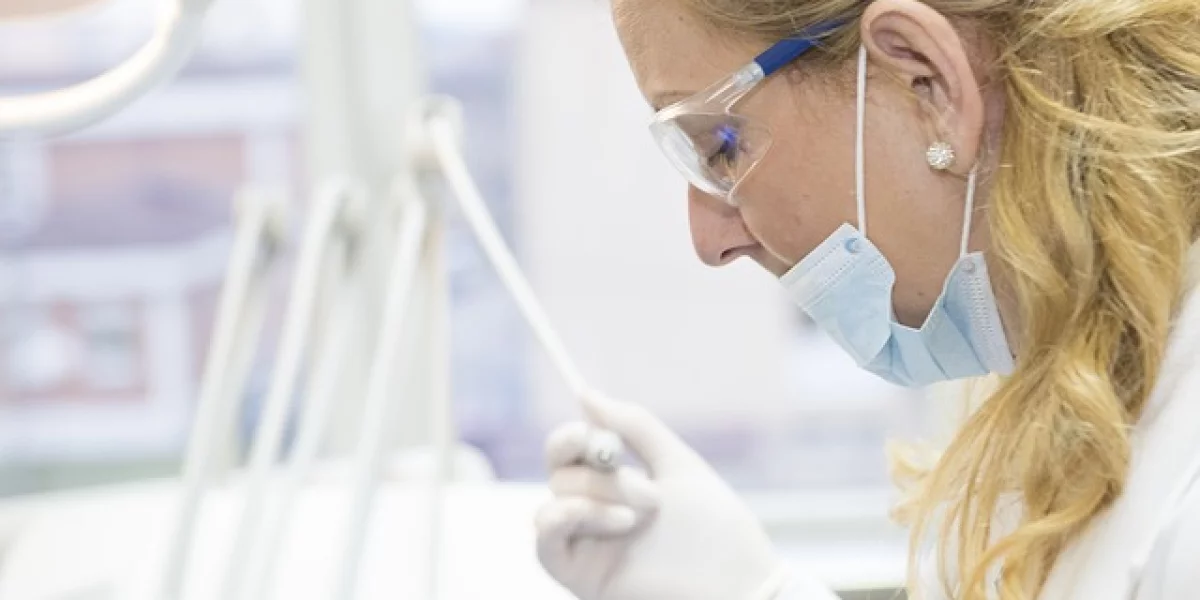 Când ar trebui extras un dinte?